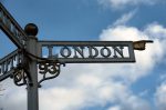 Sign post to London - new office rental in London