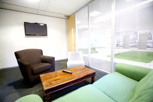 Coworking offices in London for rent - lounge