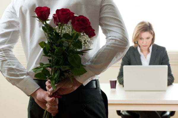 UK Office Workers Find Love in offices in London