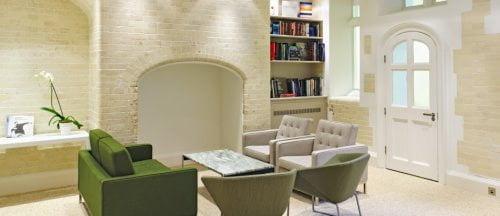 Mayfair office space for rent in London Lounge Area