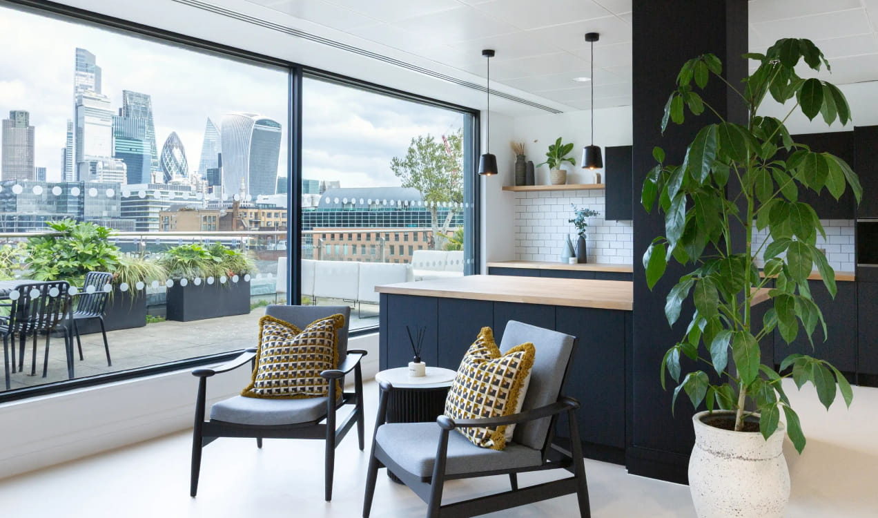 Best Areas in London for Office Space – Costs, Transport & Business Fit