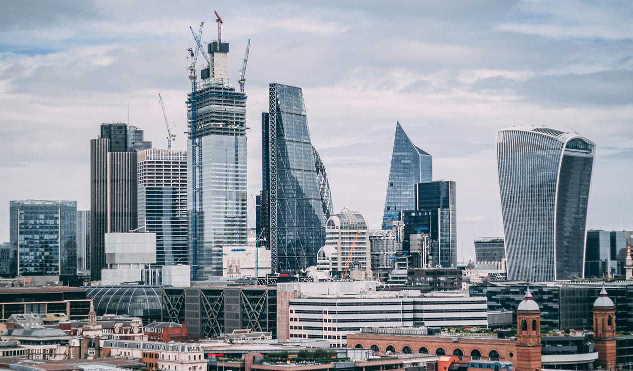 Square feet per person in London 2026: how much office space does your team actually need?
